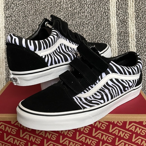 Vans Old Skool V Suede/Canvas Black/Zebra MENS - Picture 9 of 16
